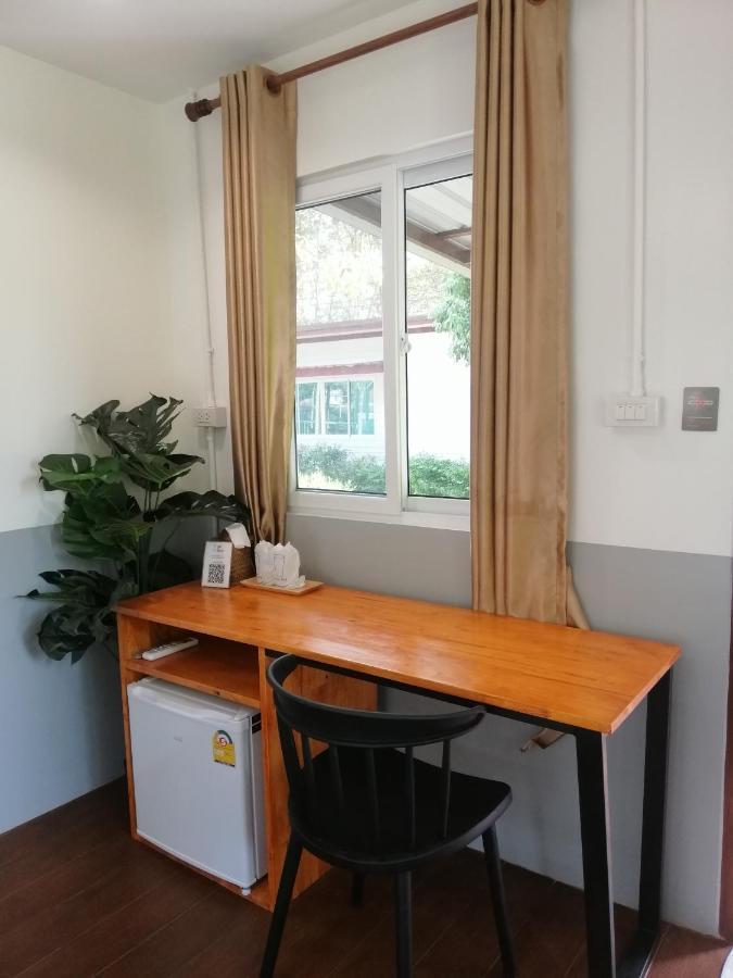 Sameikei Homestay Phrae Exteriér fotografie